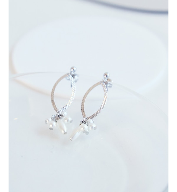【ロペピクニック/ROPE' PICNIC】 オーバルメタル×パールピアス