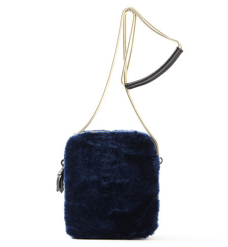 ムートンチェーンショルダー