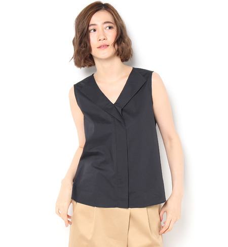 フロントフレアフレンチブラウス