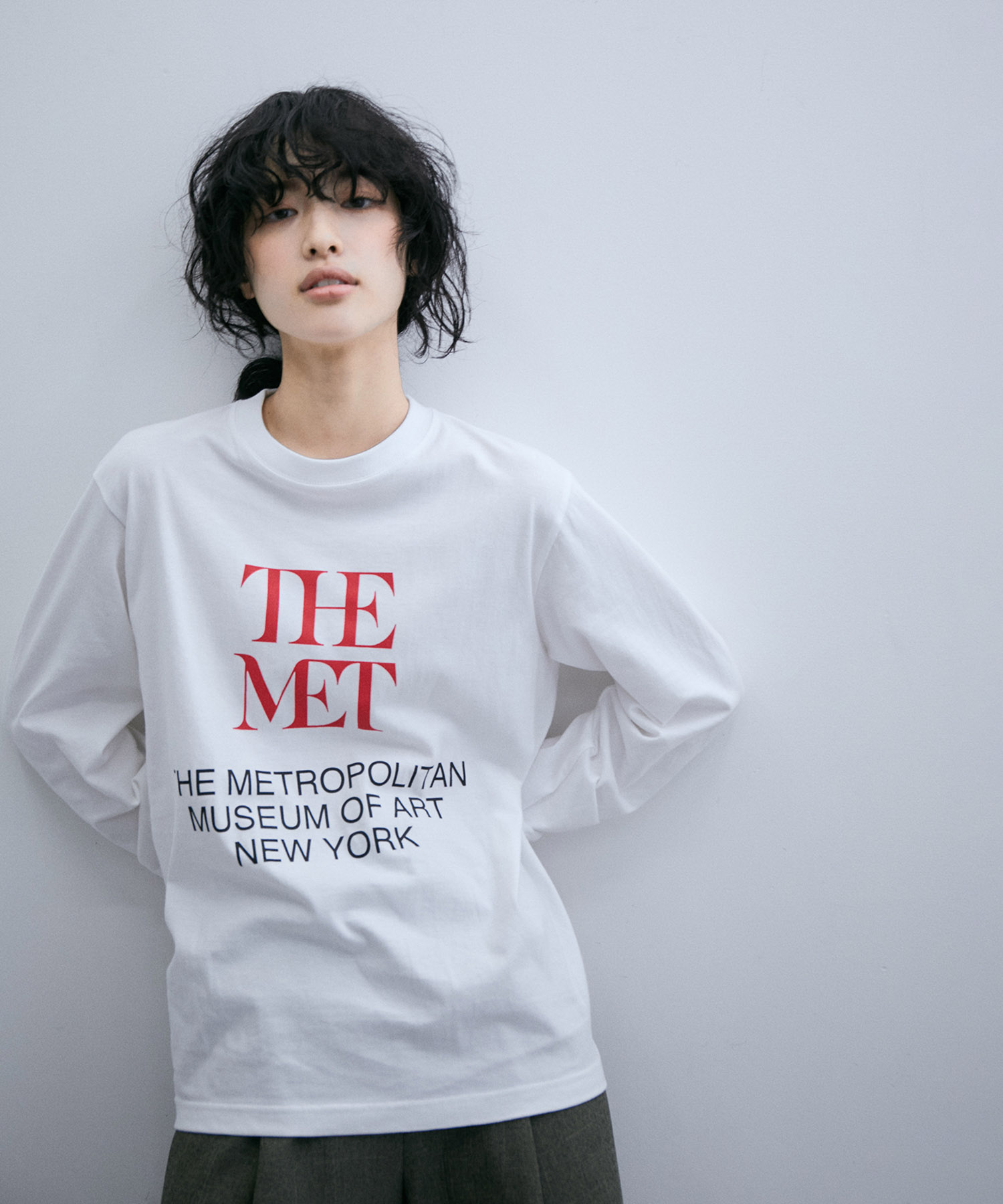 THE MET x ADAM LOGO Tee|ADAM ET ROPE'(アダム エ ロペ)の通販