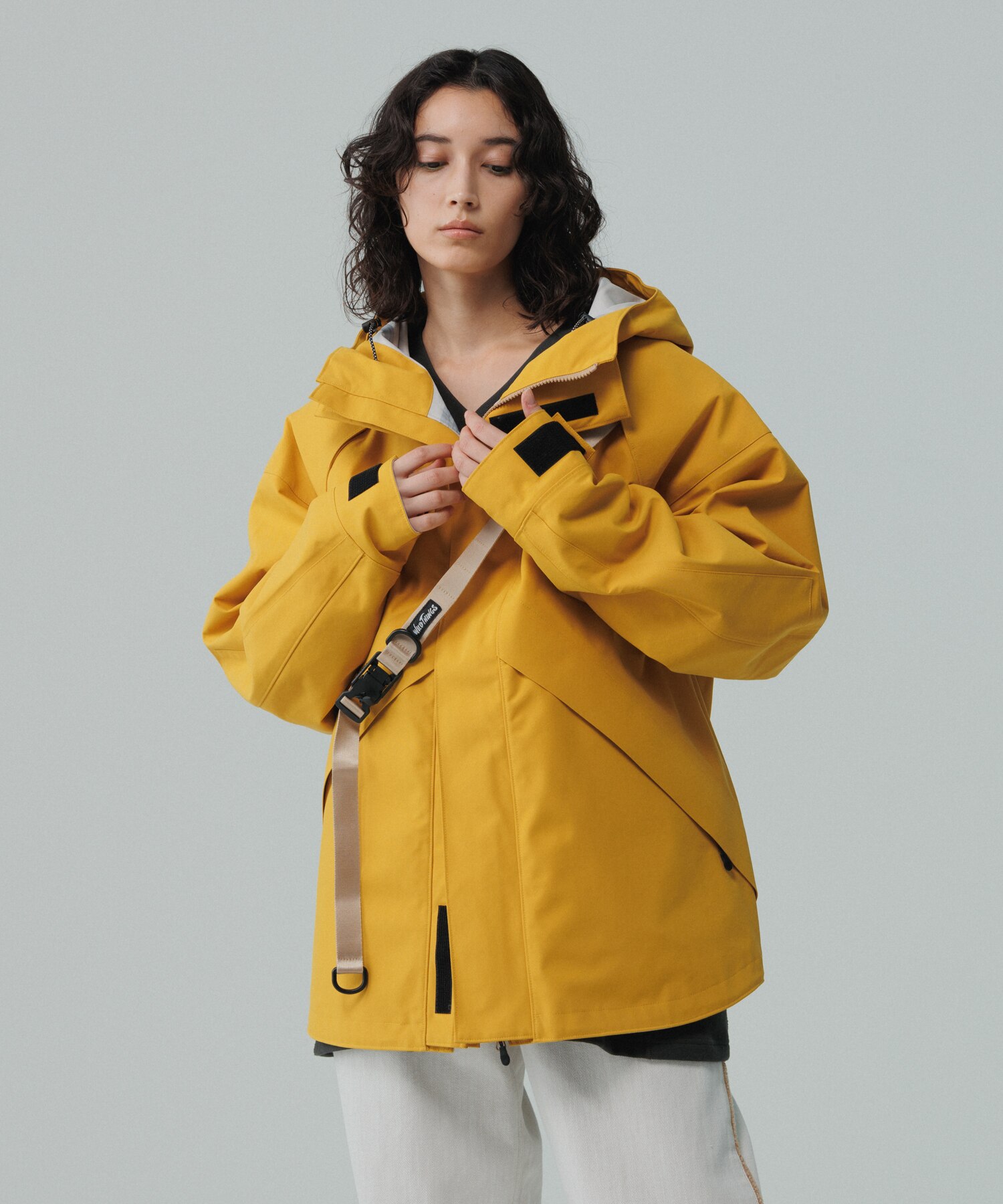 セール】《2024SS》【WILD THINGS / ワイルドシングス 別注】TOOLSTRAP DENALI JACKET /  UNISEX(505833140) | アダム エ ロペ(ADAM ET ROPE') - d fashion