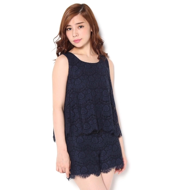 レースセットアップトップス