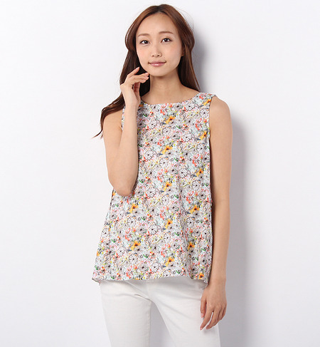小花ノースリーブブラウス