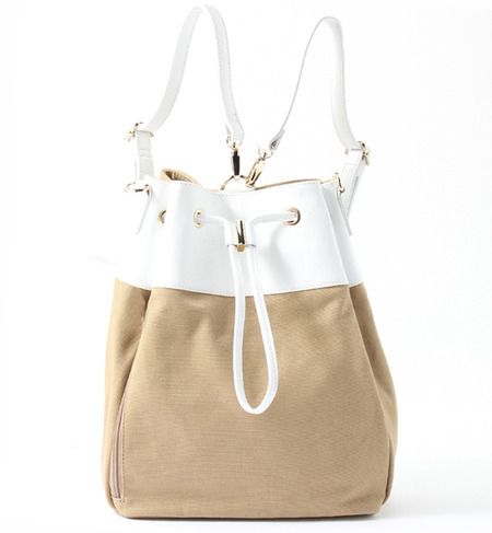 ドローストリングリュック