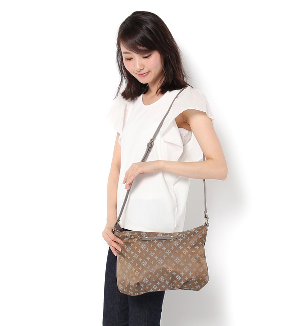 【ラシット/russet】 薄マチショルダーバッグ [送料無料]