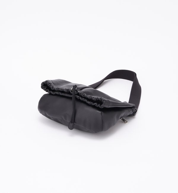 Soft leather shoulder bag (CE-1254)|russet(ラシット)の通販｜アイルミネ