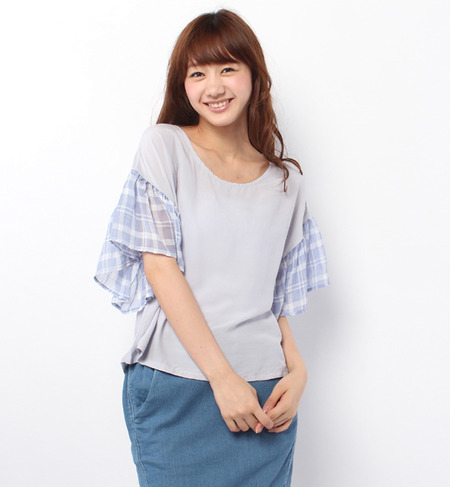 袖チェックブラウス