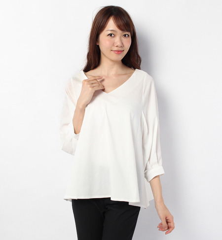 タック袖ブラウス