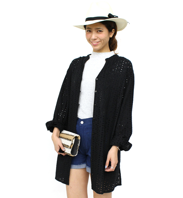 エンブロイダリーシャツ