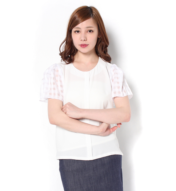 袖タックブラウス