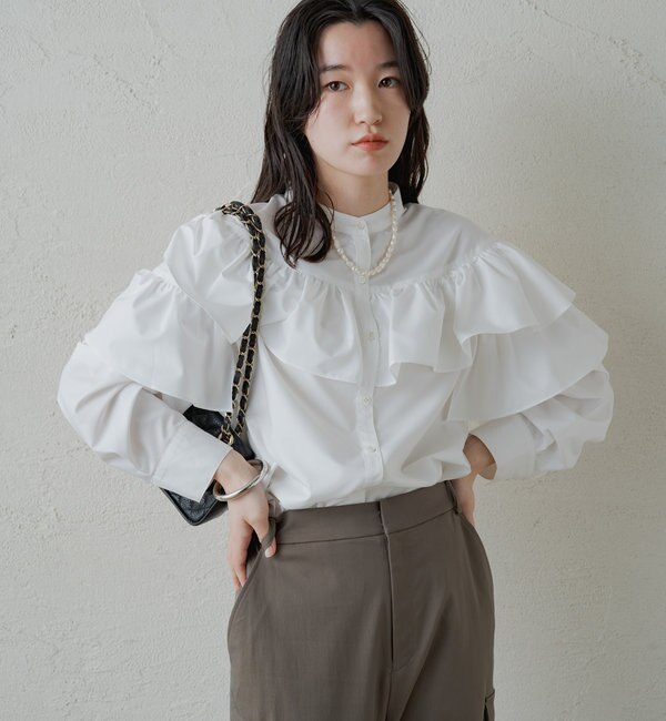 ショルダーフリルブラウス|Loungedress(ラウンジドレス)の通販｜アイルミネ