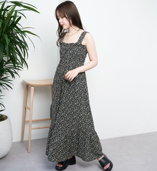 サイズ調整可】小花柄シャーリングロングタンクワンピース|Chico(チコ 