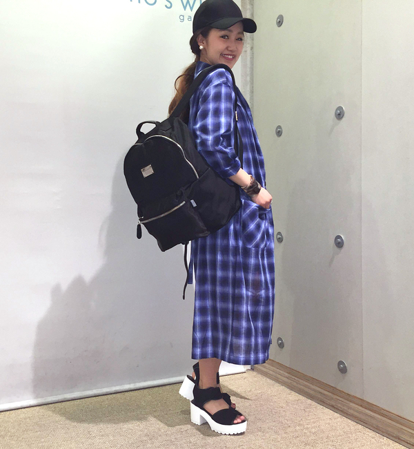 チェックロングガウン