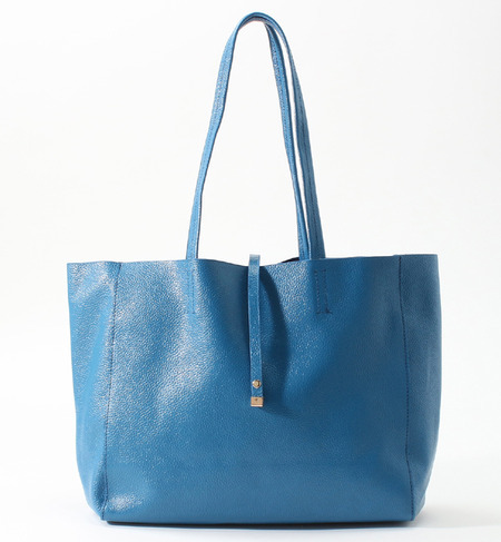 pale color tote