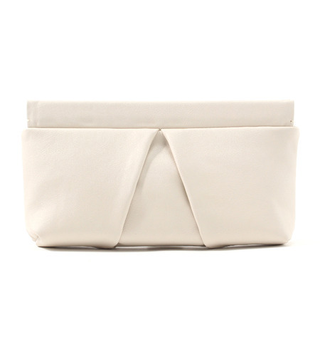 フェイクレザー タッククラッチ