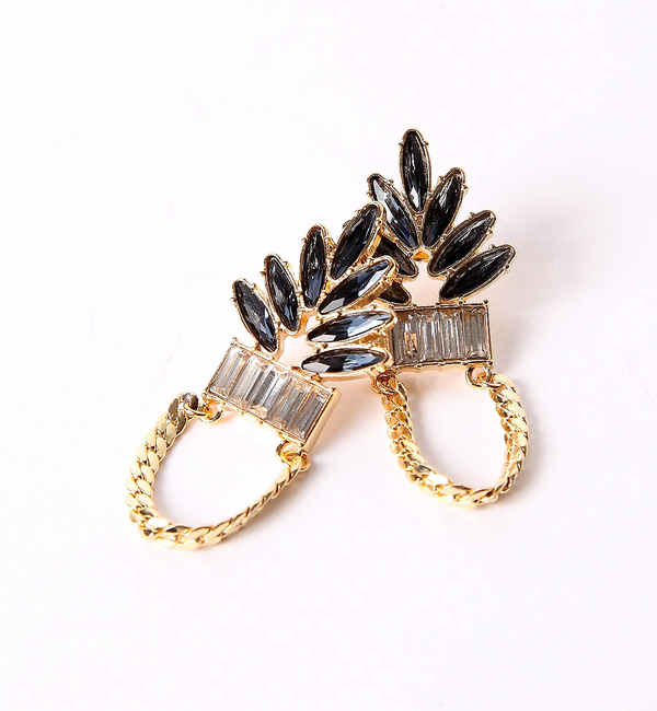 チェーン&ビジューピアス