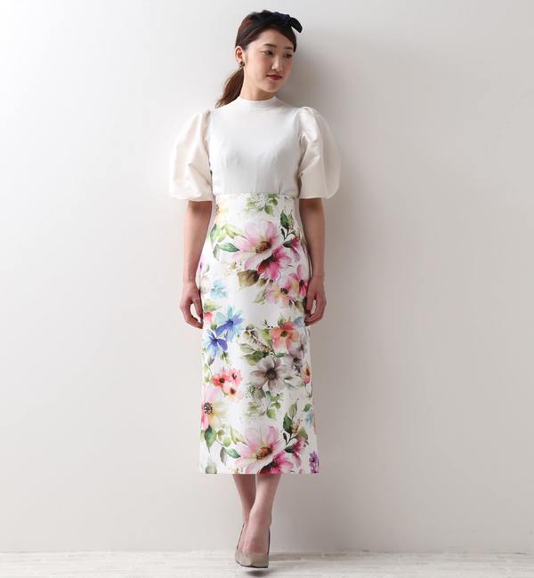 グログラン大きな花柄プリントタイトスカート
