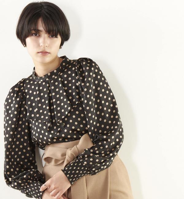 SEAL限定商品】 tiara ハンマーサテンドットブラウス ネイビー SEAL限定商品】 tiara ハンマーサテンドットブラウス ネイビー