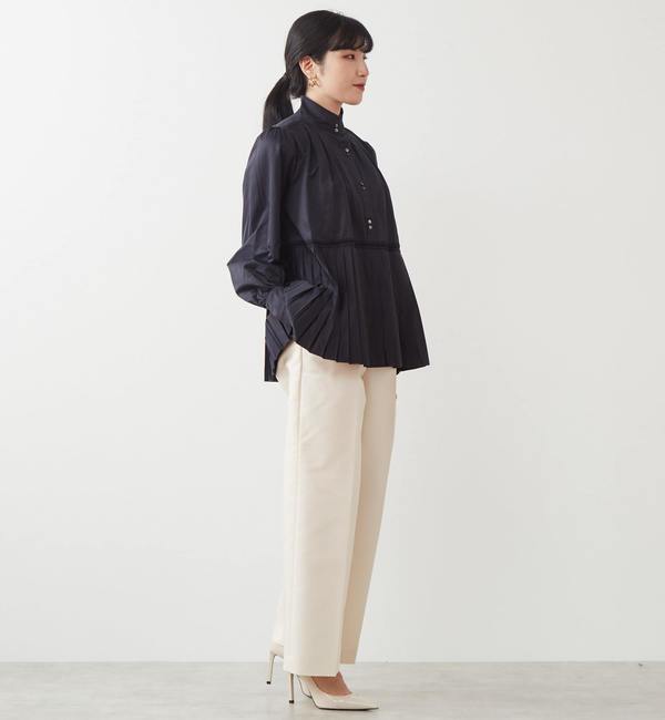 MARILYN MOON（マリリンムーン）】Pleated embroidery blouse|TIARA