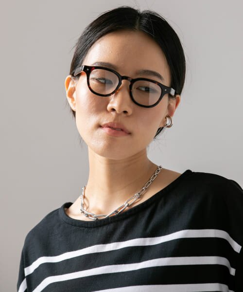 ソフトパープル URBAN RESEARCH × KANEKO OPTICAL のメガネ