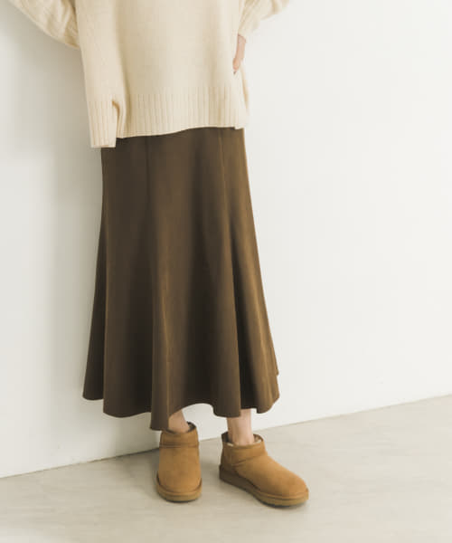 UR UGG W CLASSIC ULTRA MINI|URBAN RESEARCH(アーバンリサーチ)の通販