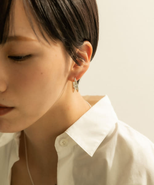 SMELLY 『ドラマ着用商品』SMELLY so' curve earring|URBAN RESEARCH