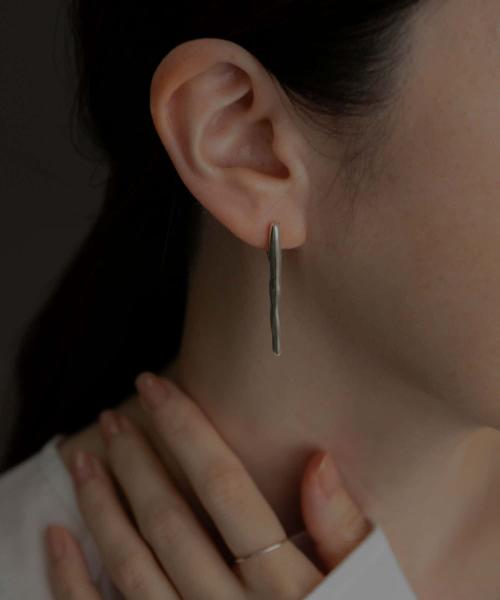 SMELLY so' long bar earring|URBAN RESEARCH(アーバンリサーチ)の通販