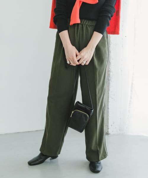 ITEMS ナローラインイージーパンツ|URBAN RESEARCH(アーバンリサーチ 