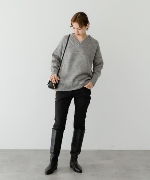 UR KERRY Vneck Knit|URBAN RESEARCH(アーバンリサーチ)の通販｜アイルミネ