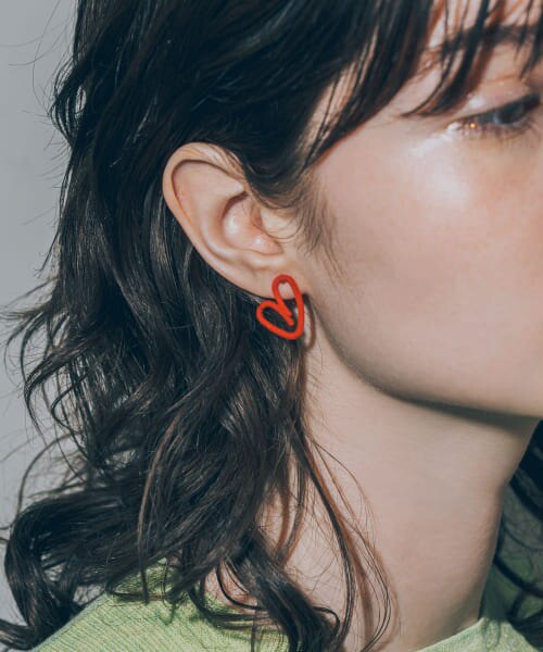 UR Le Chic Radical Heart Sculpture Studs|URBAN RESEARCH(アーバンリサーチ)の通販｜アイルミネ