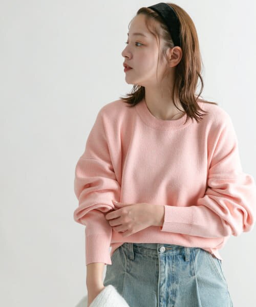 オンオフ問わず春先まで大活躍！パーソナルカラー別ベーシックな