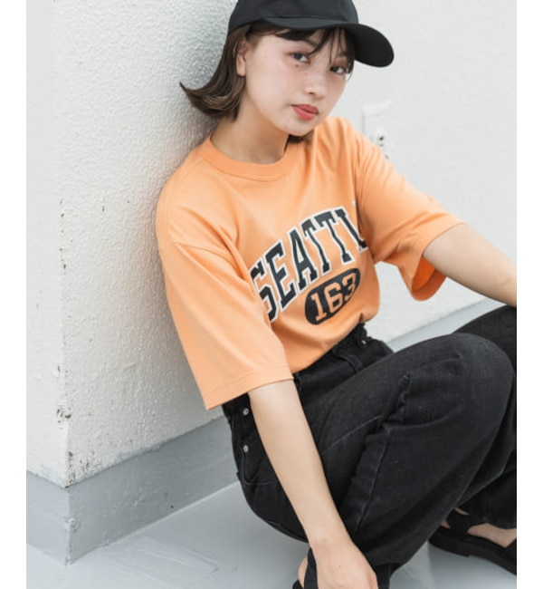 ファッションメンズなら|【センスオブプレイス　バイ　アーバンリサーチ/SENSE OF PLACE by URBAN RESEARCH】 SENSE OF PLACE 『別注』champion×SENSE OF PLACE グラフィックTシャツ