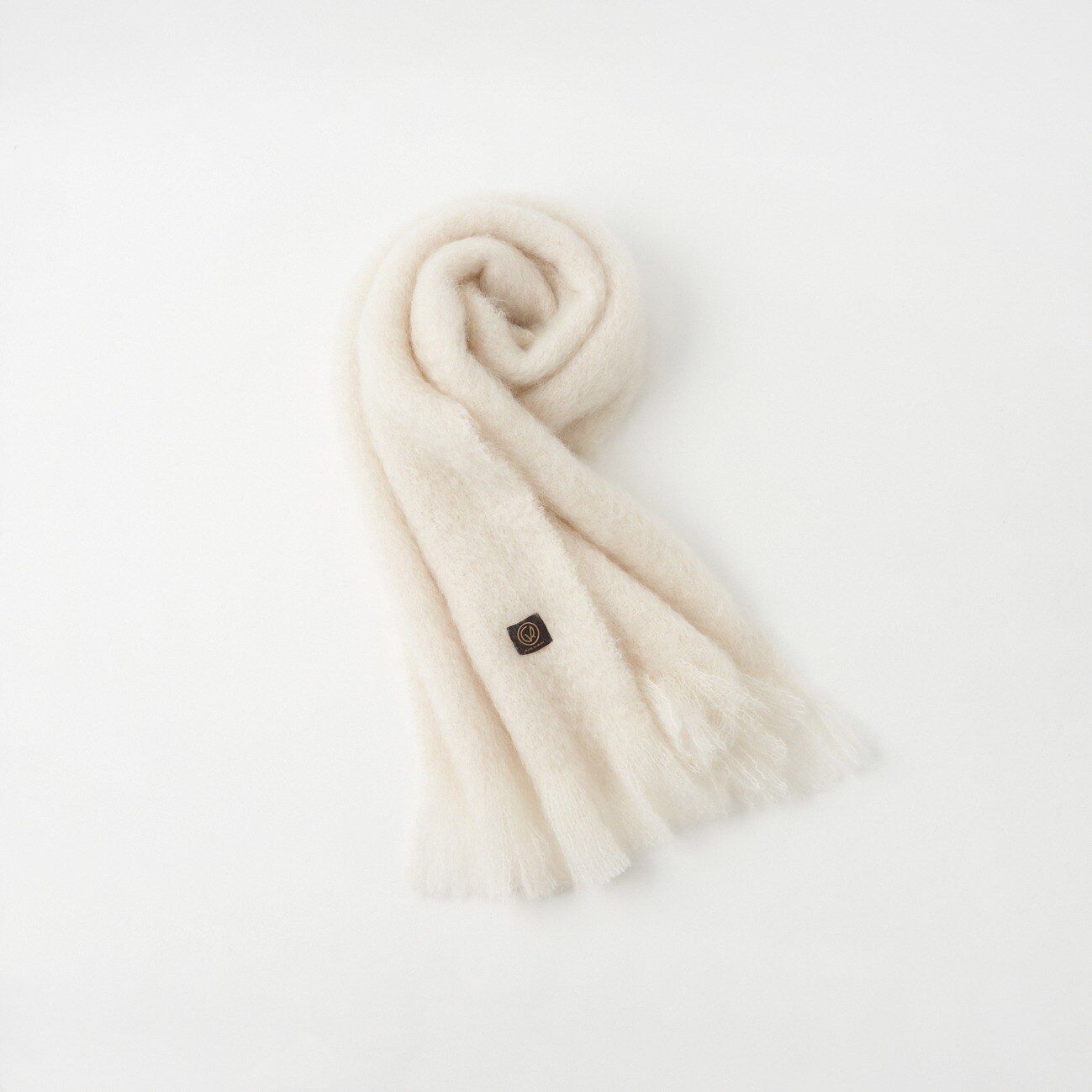 MANTAS EZCARAY MOHAIR MUFFLER|HELIOPOLE(エリオポール)の通販