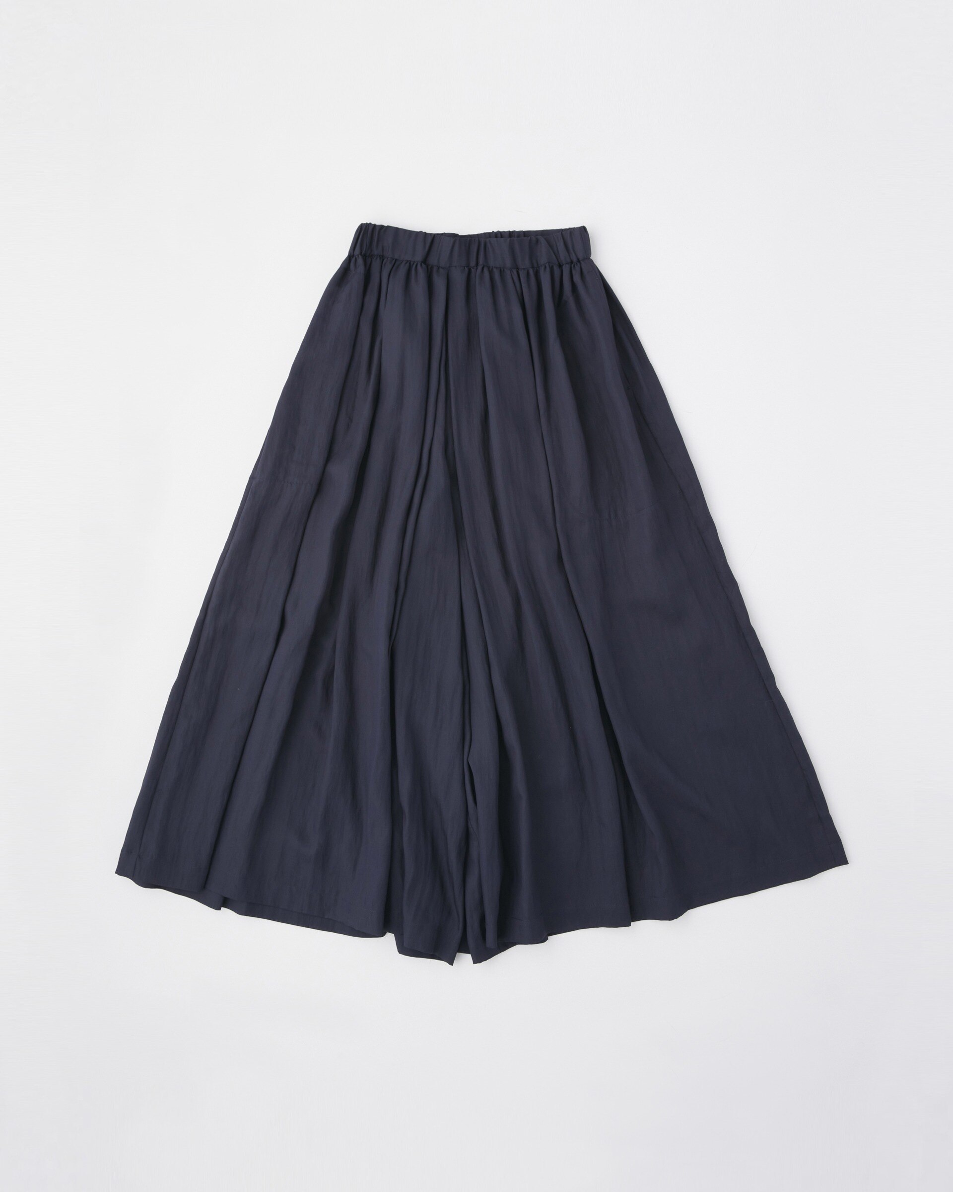 GATHERED VOLUME CULOTTE PANTS|Traditional Weatherwear