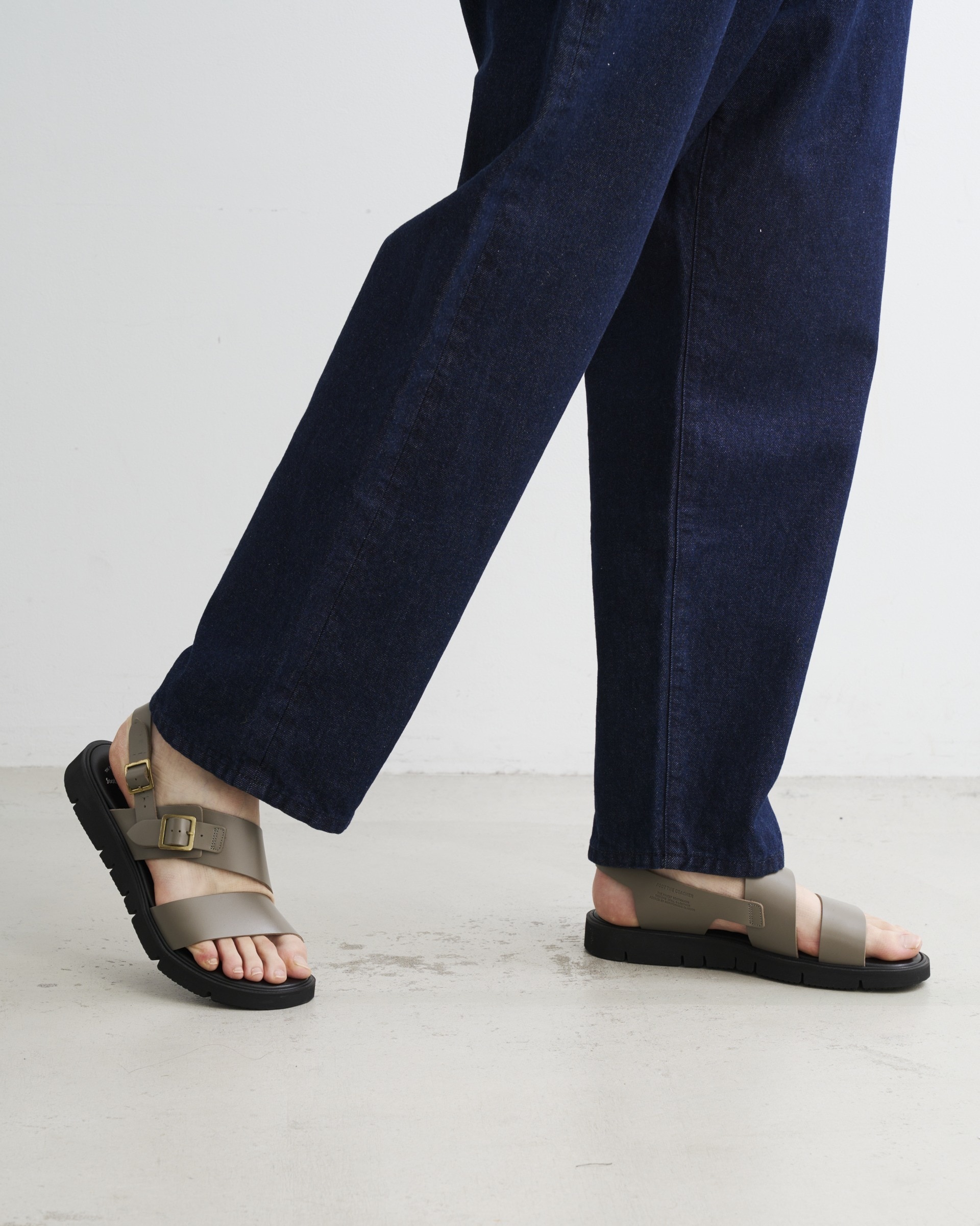 foot the coacher】S.S.BELT SANDALS G|Traditional Weatherwear(トラディショナル ウェザーウェア )の通販｜アイルミネ