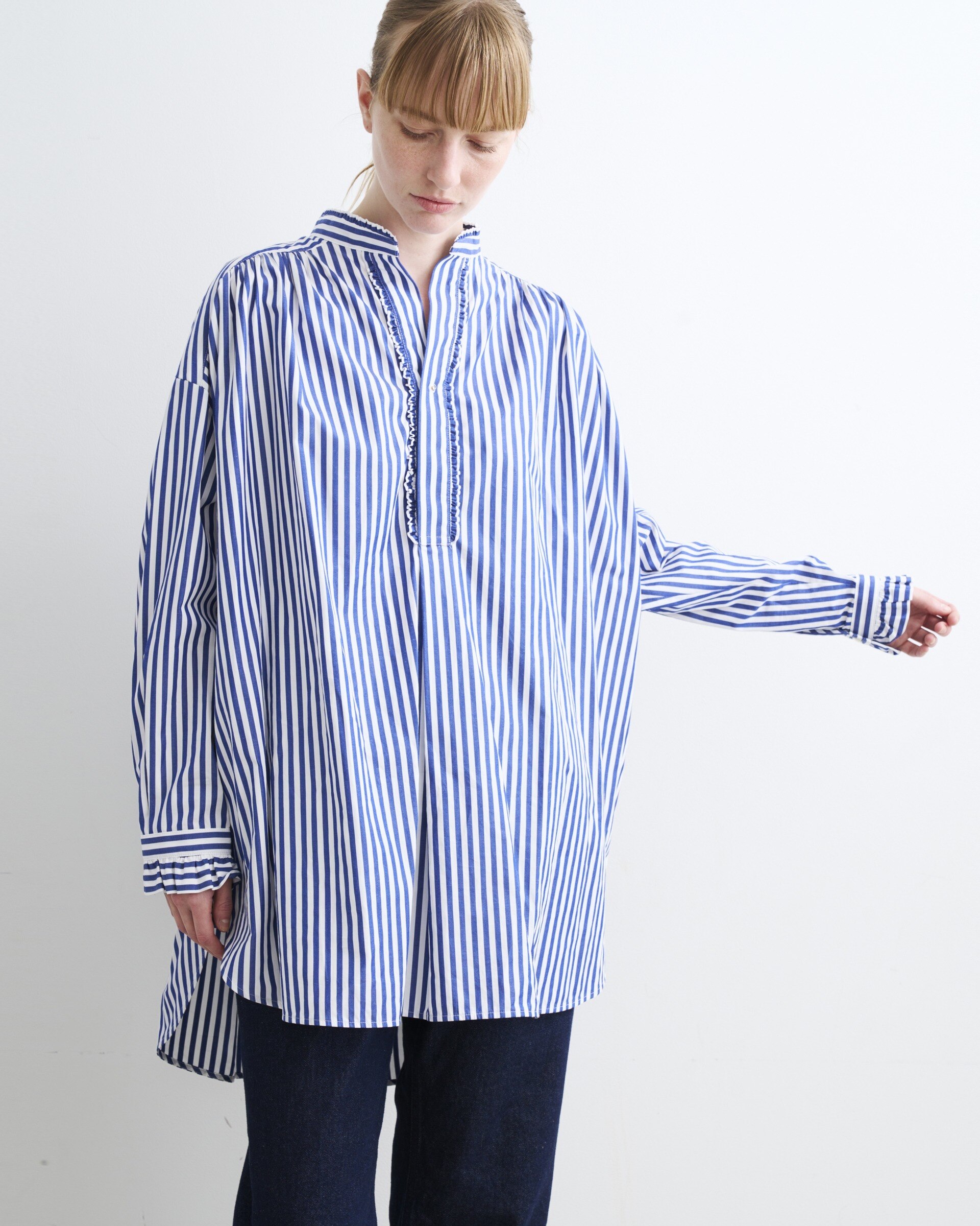 GATHERD FRILL SHIRT|Traditional Weatherwear(トラディショナル