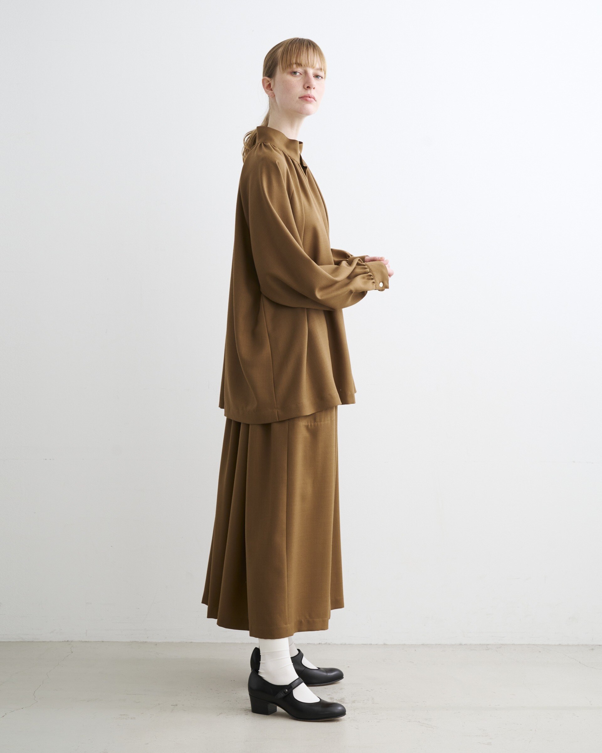 GATHERD VOLUME CULOTTE PANTS|Traditional Weatherwear