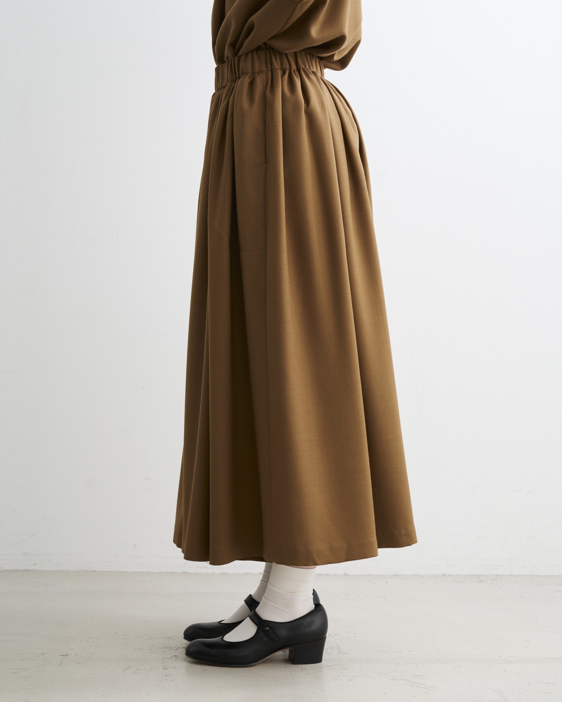 GATHERD VOLUME CULOTTE PANTS|Traditional Weatherwear