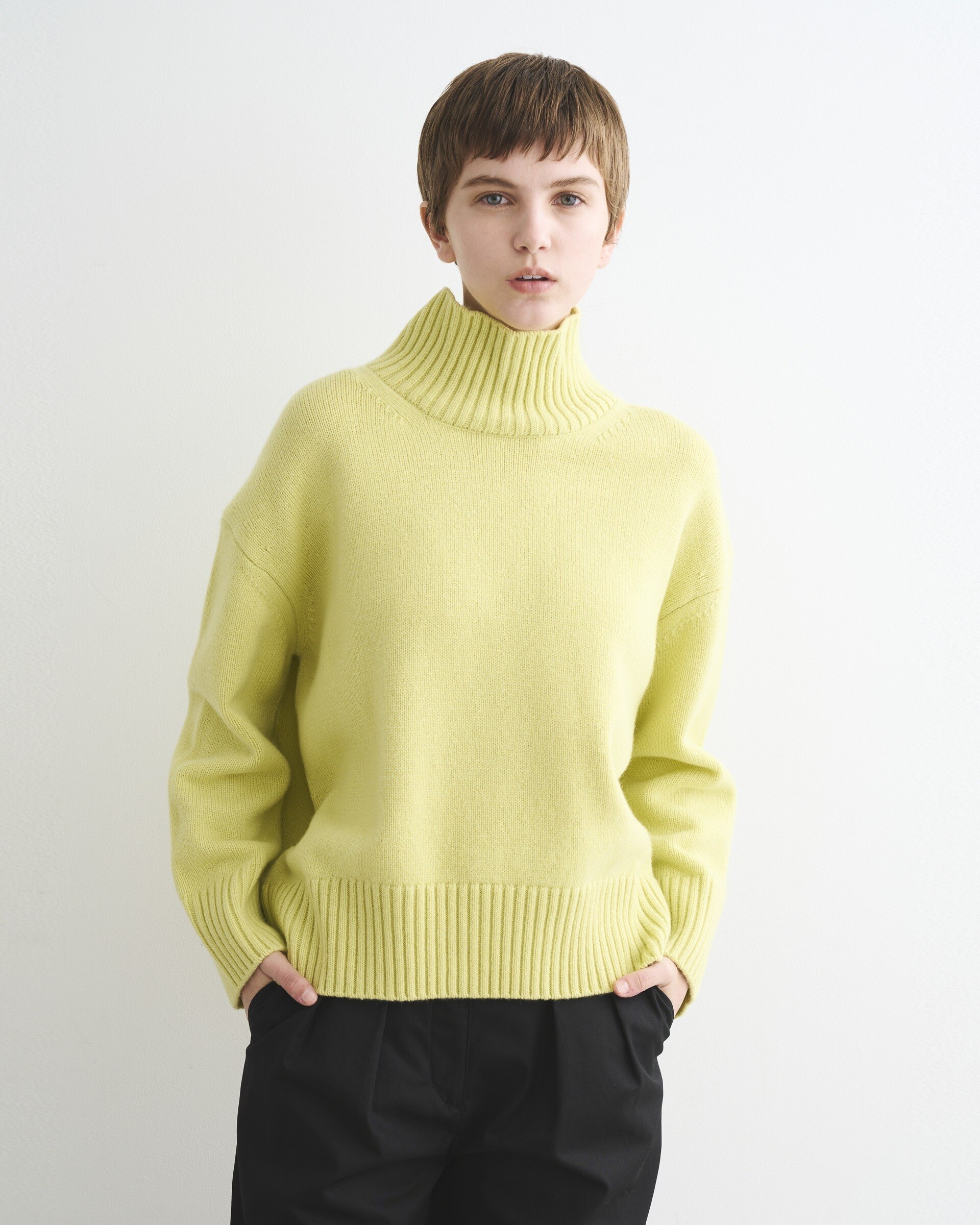HIGH-NECK PULLOVER