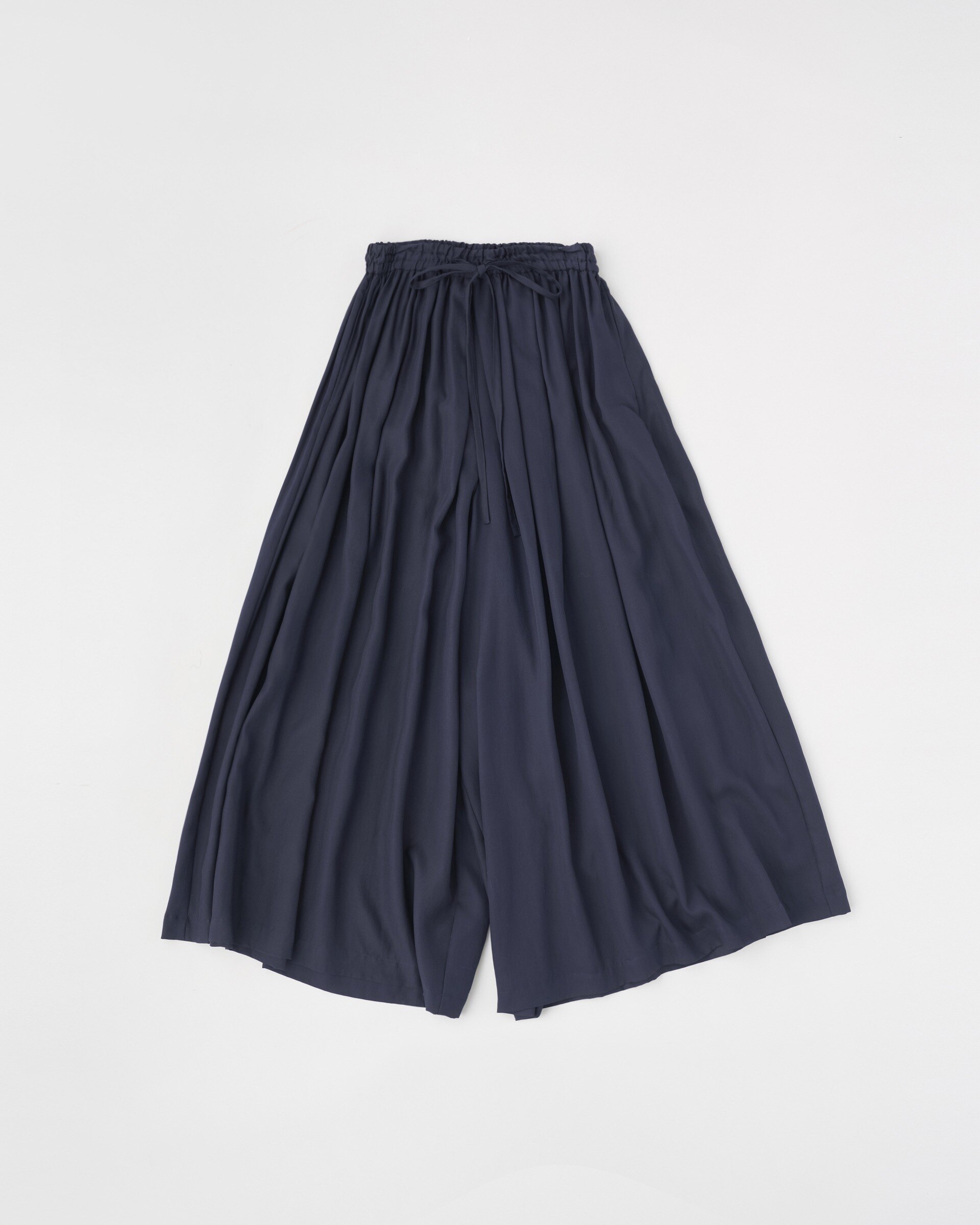 GATHERD VOLUME CULOTTE PANTS|Traditional Weatherwear