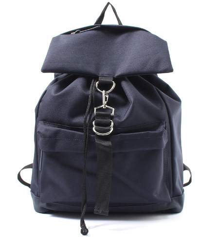 【アース ミュージック アンド エコロジー/アースミュージック＆エコロジー】 フラップポケットリュック [送料無料]