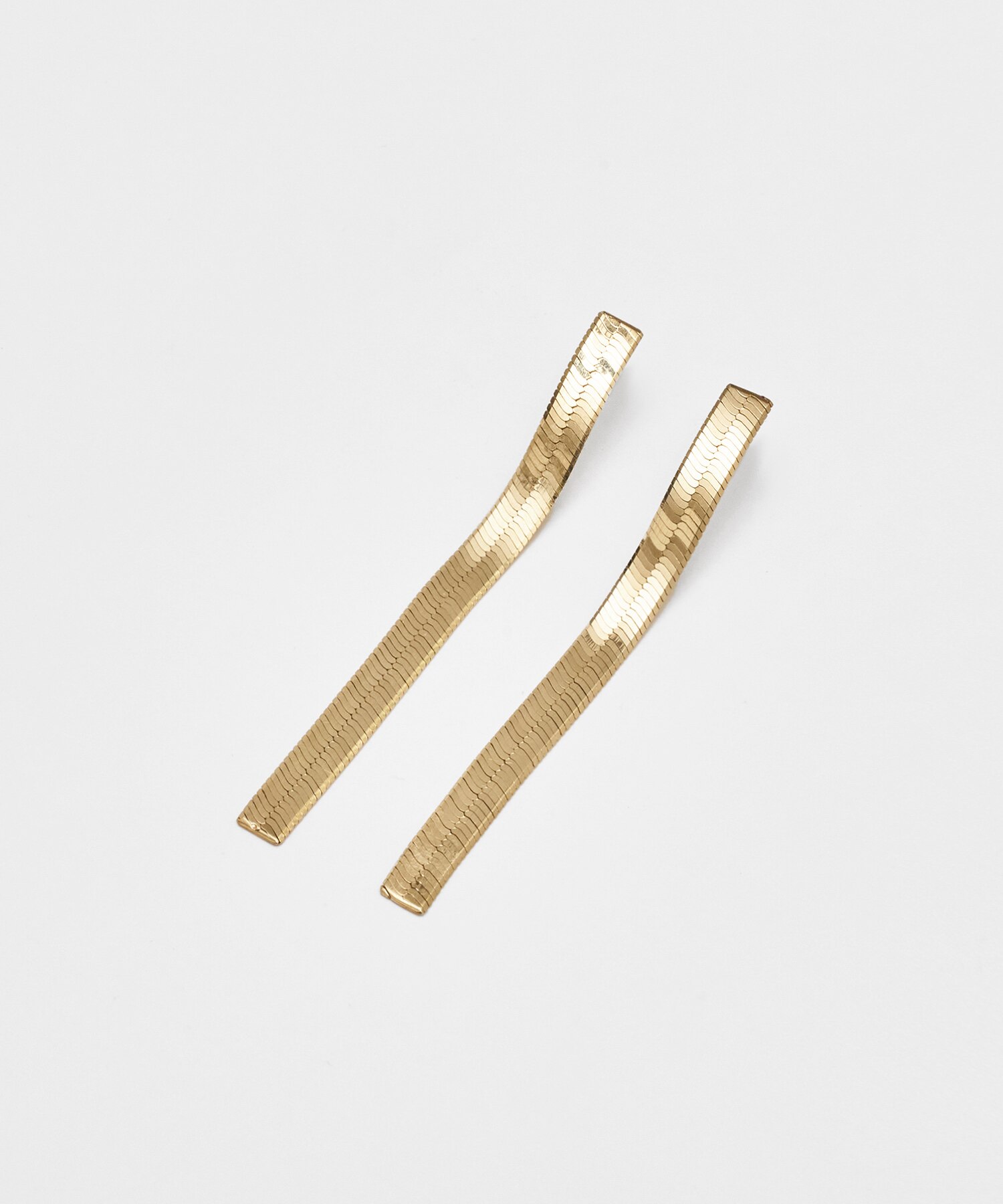 Saskia Diez(サスキアディッツ)】 FLUID EARRINGS SHORT GOLD