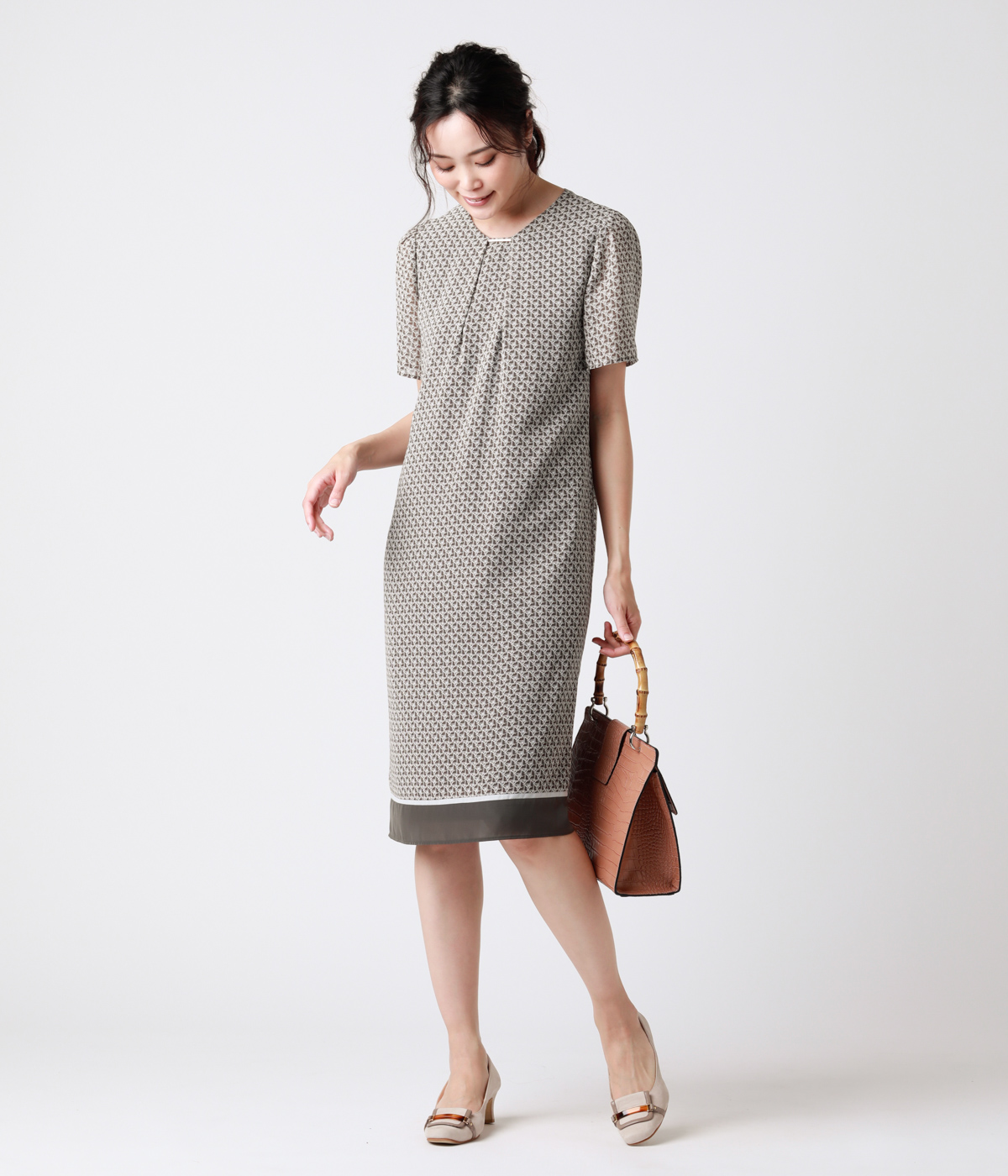 Monogram Newyorker 半袖ワンピース Newyorker ニューヨーカー の通販 アイルミネ