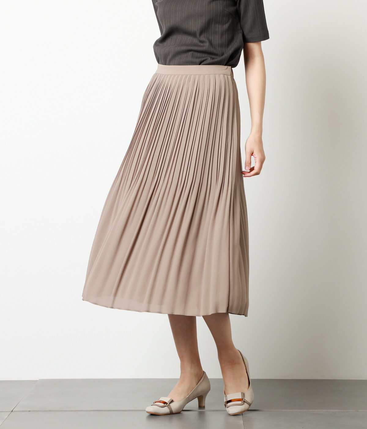 チリメンジョーゼット プリーツスカート Newyorker ニューヨーカー の通販 アイルミネ