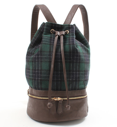 チェック柄リュック