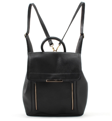 スクエアリュック