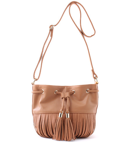 フリンジ付バッグ