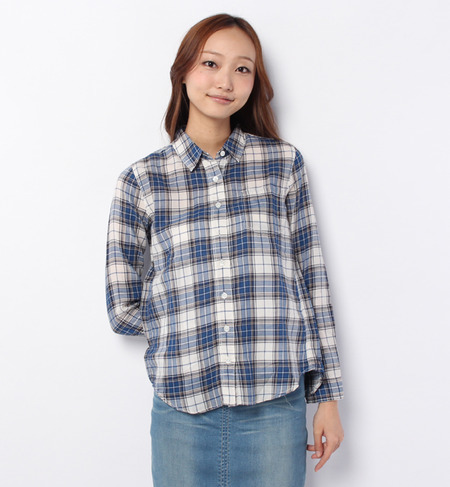 チェックシャツ