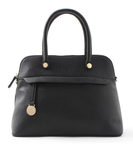 トランペーズ型ボストンバッグ?