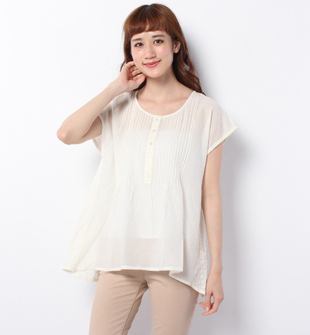 タックヘンリーネックブラウス